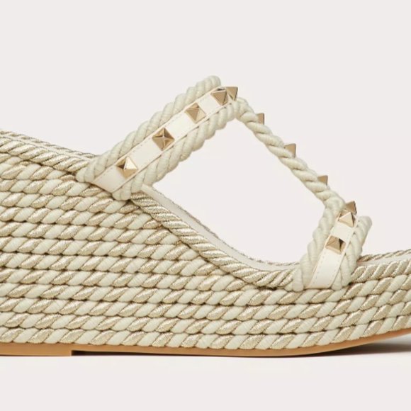 VALENTINO 26S WEDGE SHOES IN BEIGE CALFSKIN main image 0